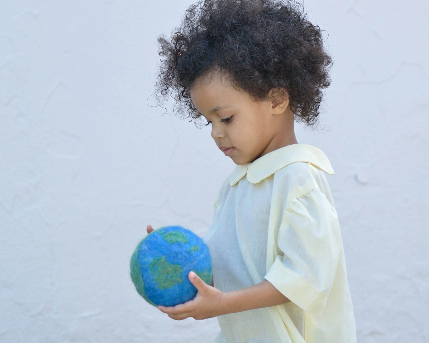 She's Got the Whole World In Her Hands Wool Toy - Eco Friendly Earth Ball - Baby Toddler Globe Ball in Blue and Green - Felted Waldorf Toy