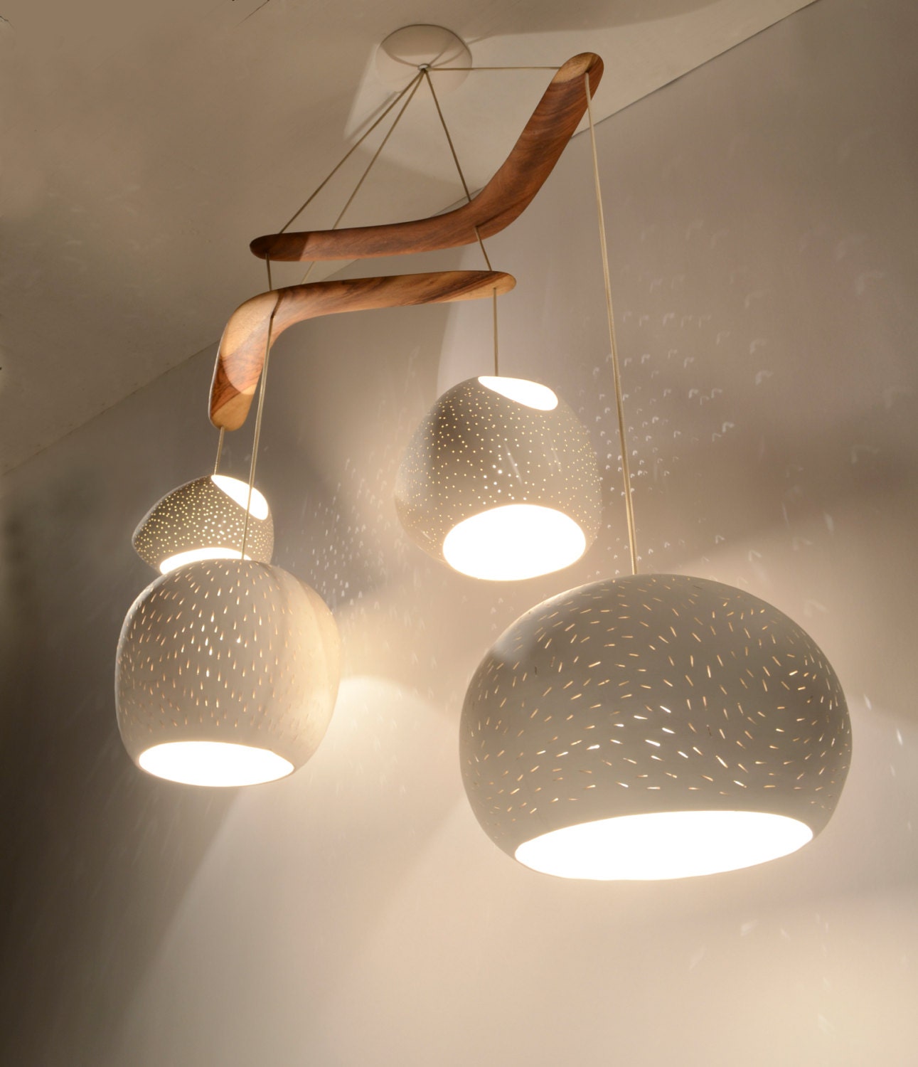 Ceiling lighting: CLAYLIGHT BOOMERANG XL - Four Pendant Chandelier light.
