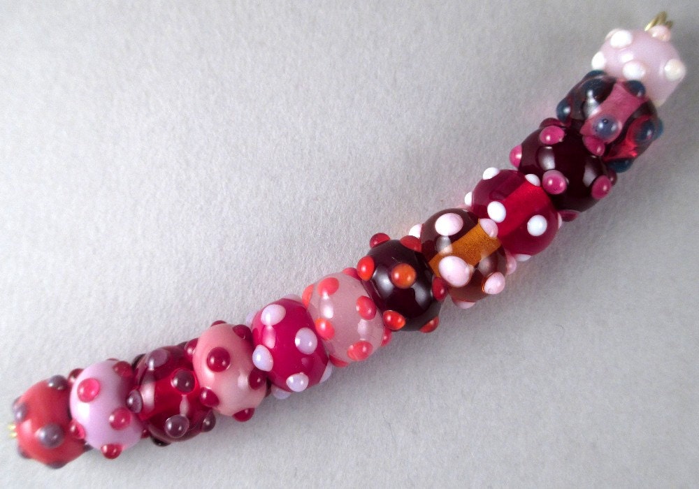 Set of 12 Polka-dotted Handmade Lampwork Art Glass Beads, ooak, by Patti Cahill, sra -- Pinks