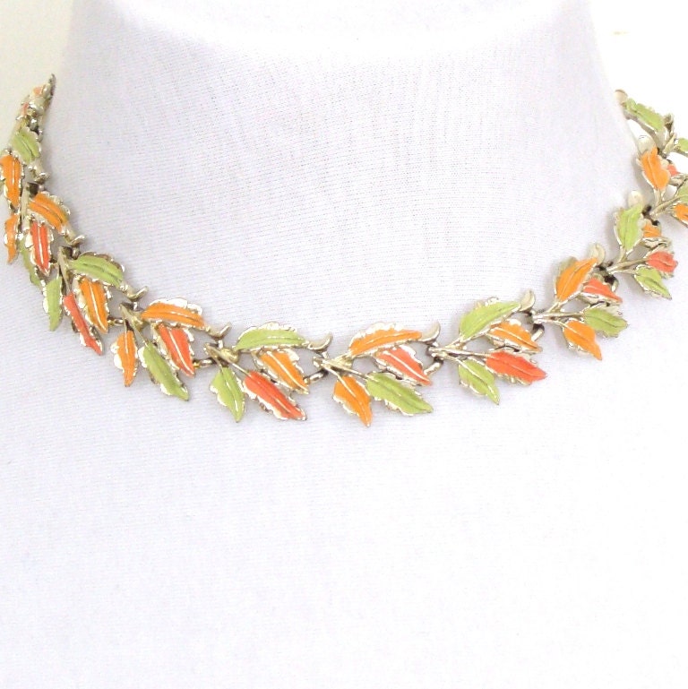 Vintage 1950's Enamel Leaf Choker Necklace