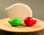 Tree Slice Business Card Holder - Little Birds In Lime And Cherry - Miniature Polymer Clay Animal