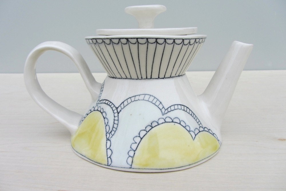 Porcelain Doile Patterned Teapot with Blue and Yellow