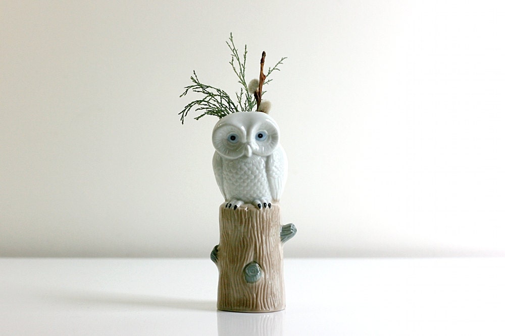 Vintage Porcelain Owl Vase