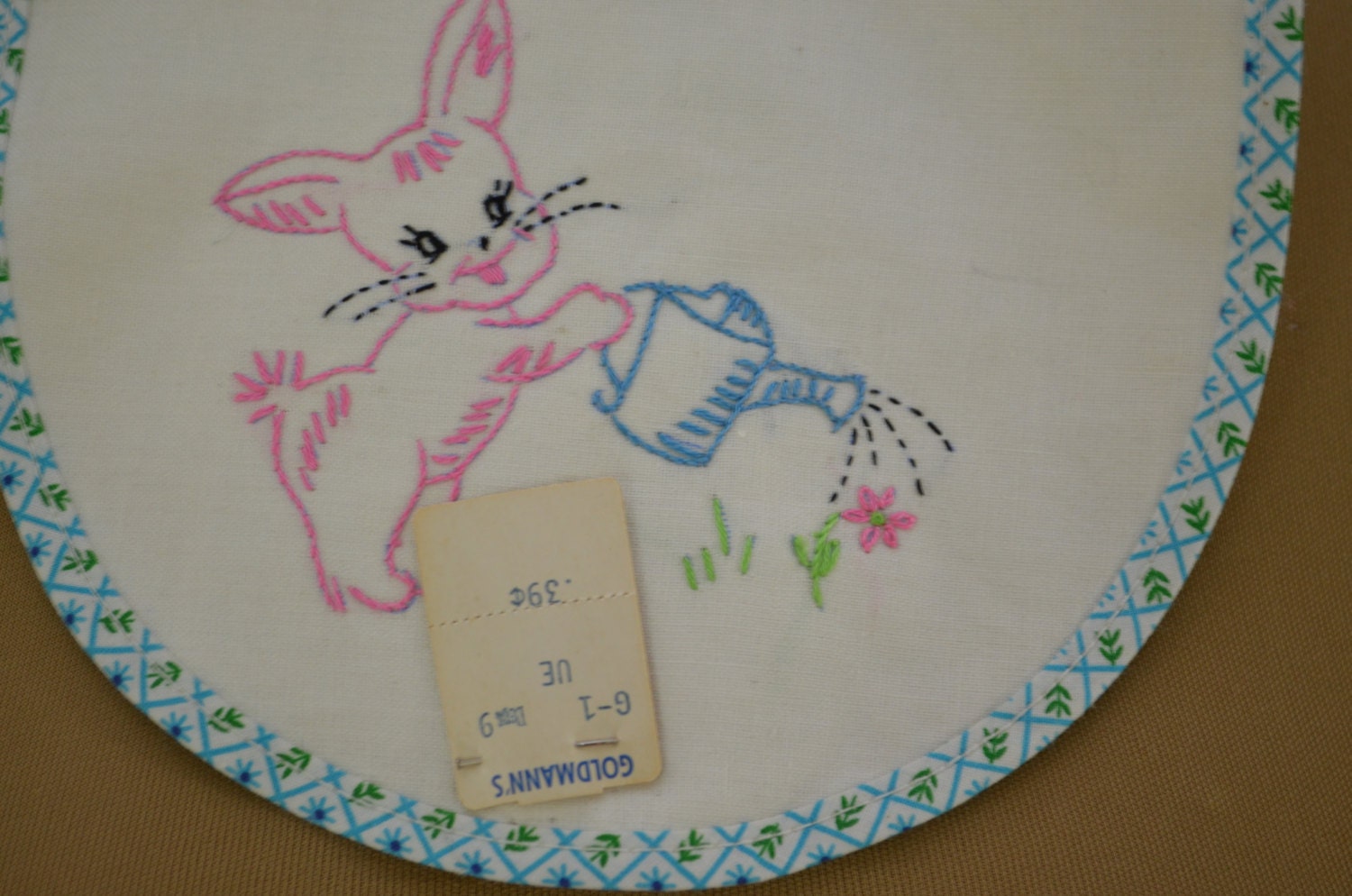 Vintage Linen Embroidered Baby Bib NWT 1950's Goldmann's Milwaukee
