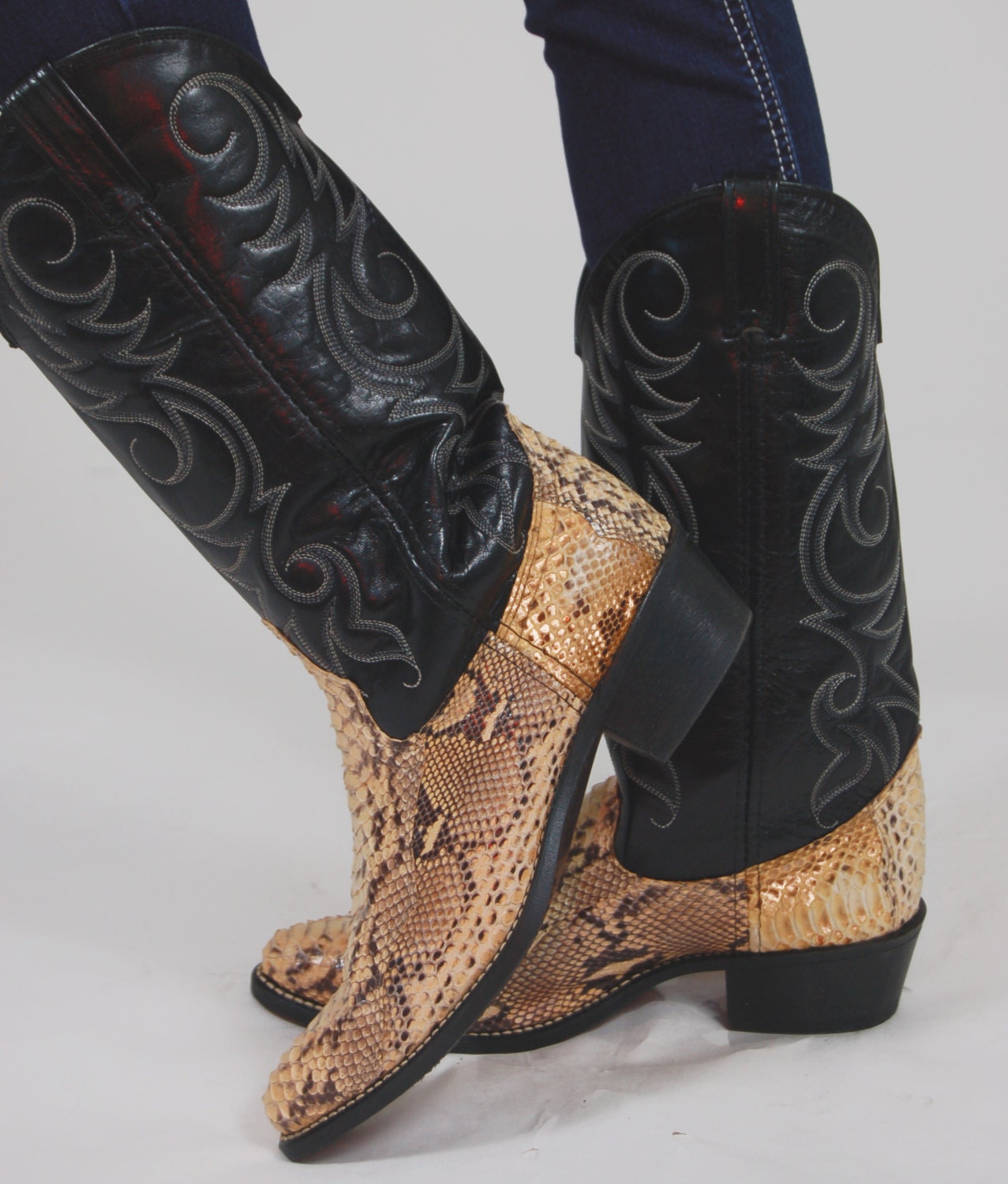 Vintage Snakeskin Cowboy Boots LEATHER & PYTHON Western ACME Size 8