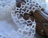 Hand Tatted Lace Trim  1" x 70"