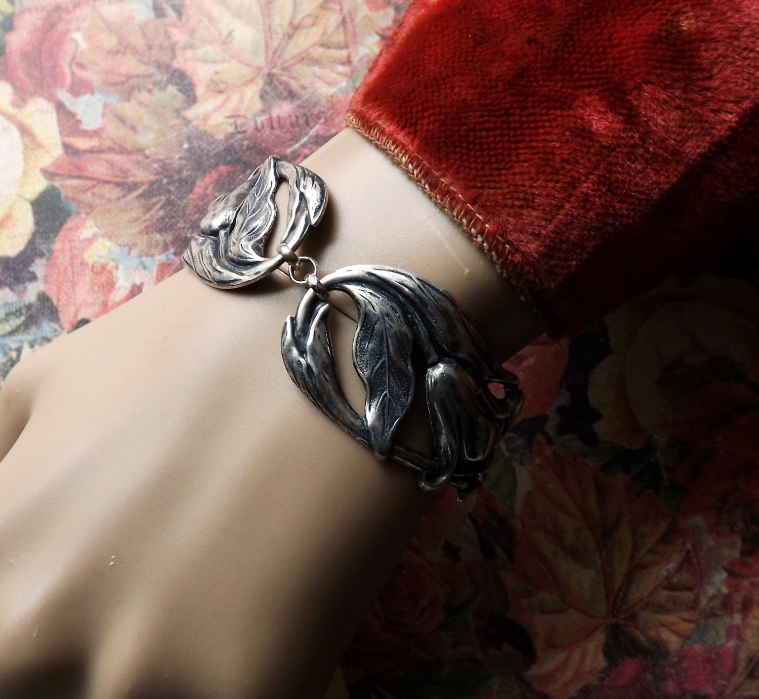 Vintage Inspired Art Nouveau Bracelet, Silver Flowers, Mothers Day