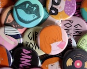 Set of 4 buttons