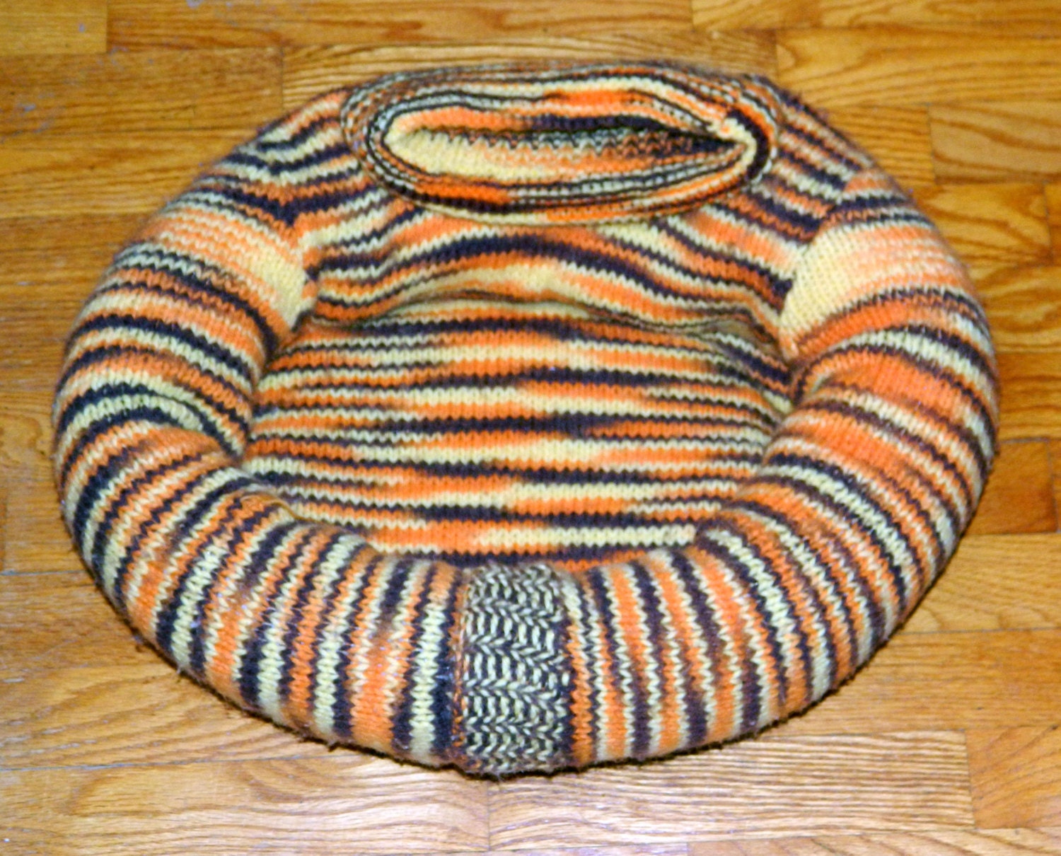 CAT Bed DOG Bed Pet BED Handmade Upcycled Sweater CrabbyCats, Crabby Cats. Orange Brown Yellow