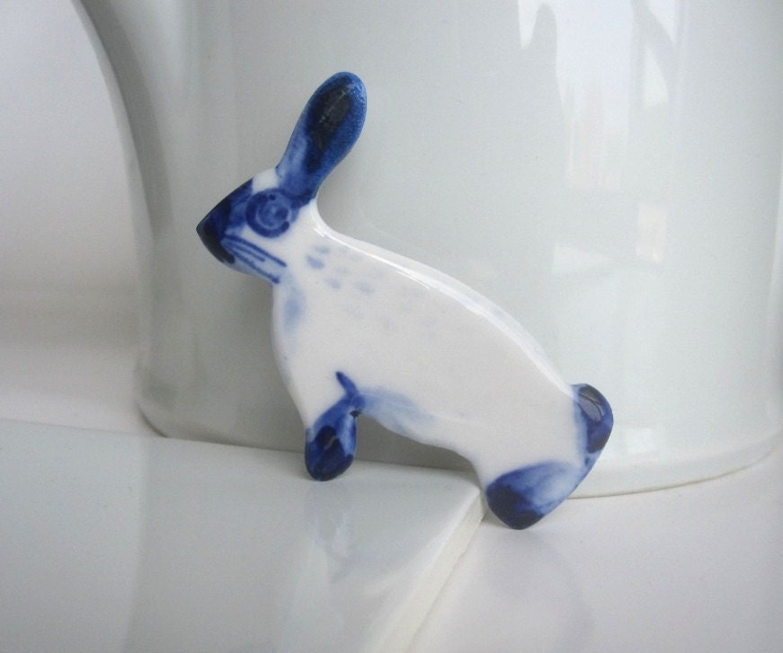 Bunny Brooch - Handpainted Blue  Delft Porcelain