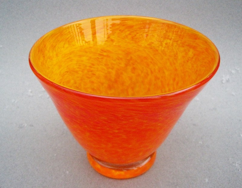 Hand Blown Glass Footed Bowl (RO-A)