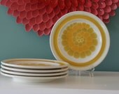 Vintage Franciscan Earthenware Set of Five 8 1/2" Plates in Sundance Pattern