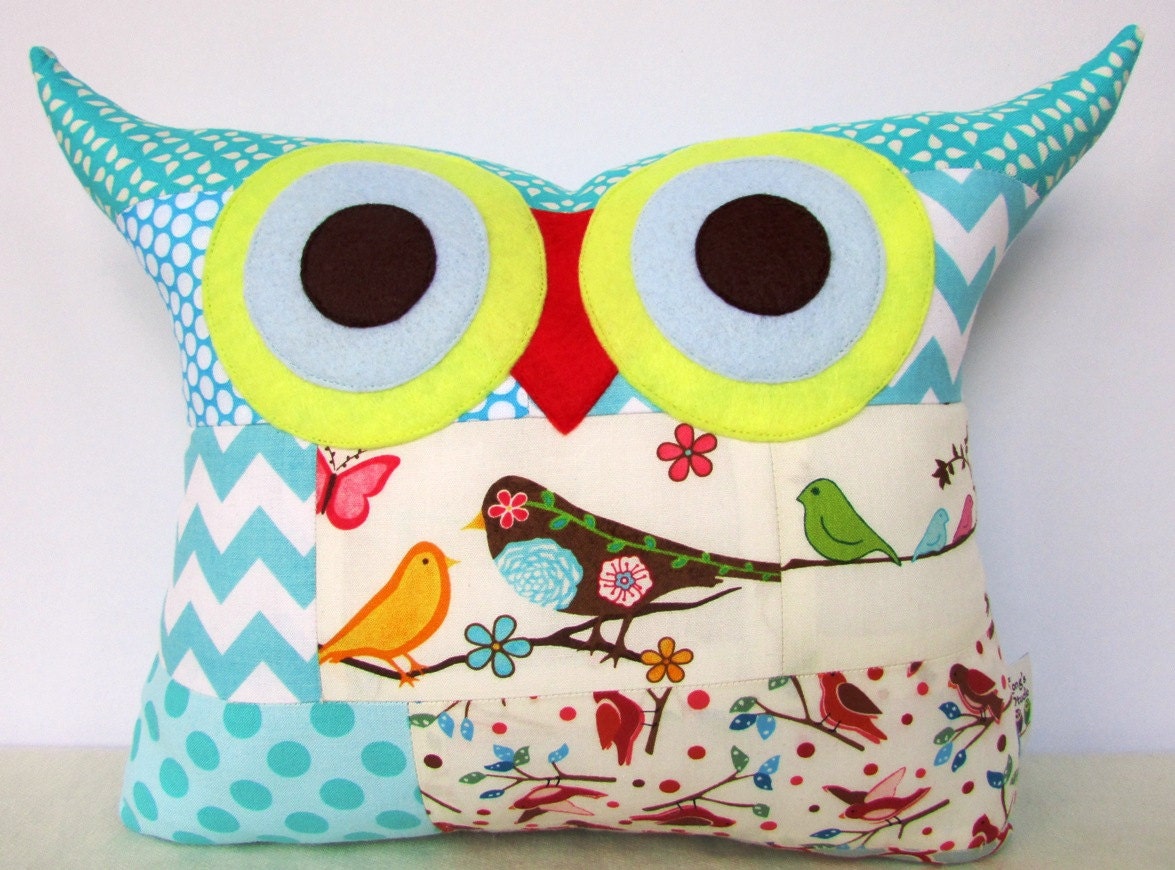 NEW//PATCHWORK /Plumage migrate owl pillow/Ready to ship