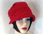 Ladies Deco Cloche Cap, the Chloe in Red Wool.