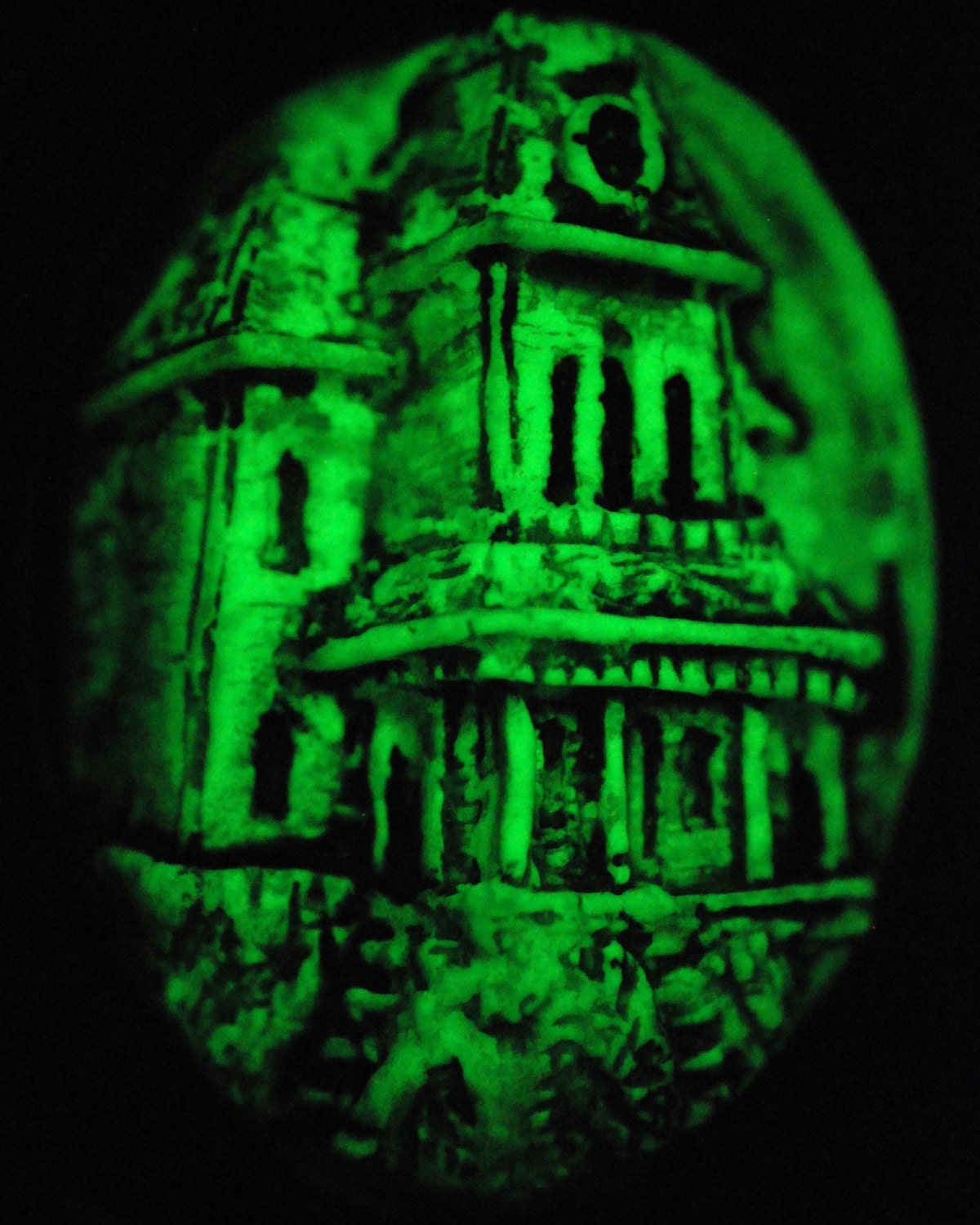 Halloween Cameo Jewelry -Glow in the Dark  Necklace - Psycho House Necklace  - Haunted  House -Bates Mansion