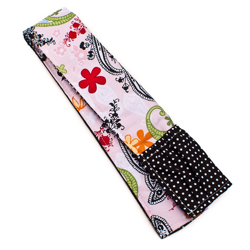Padded Camera Strap Cover with Lens Cap Pocket -- Pink and Black Paisley -- Ready To Ship
