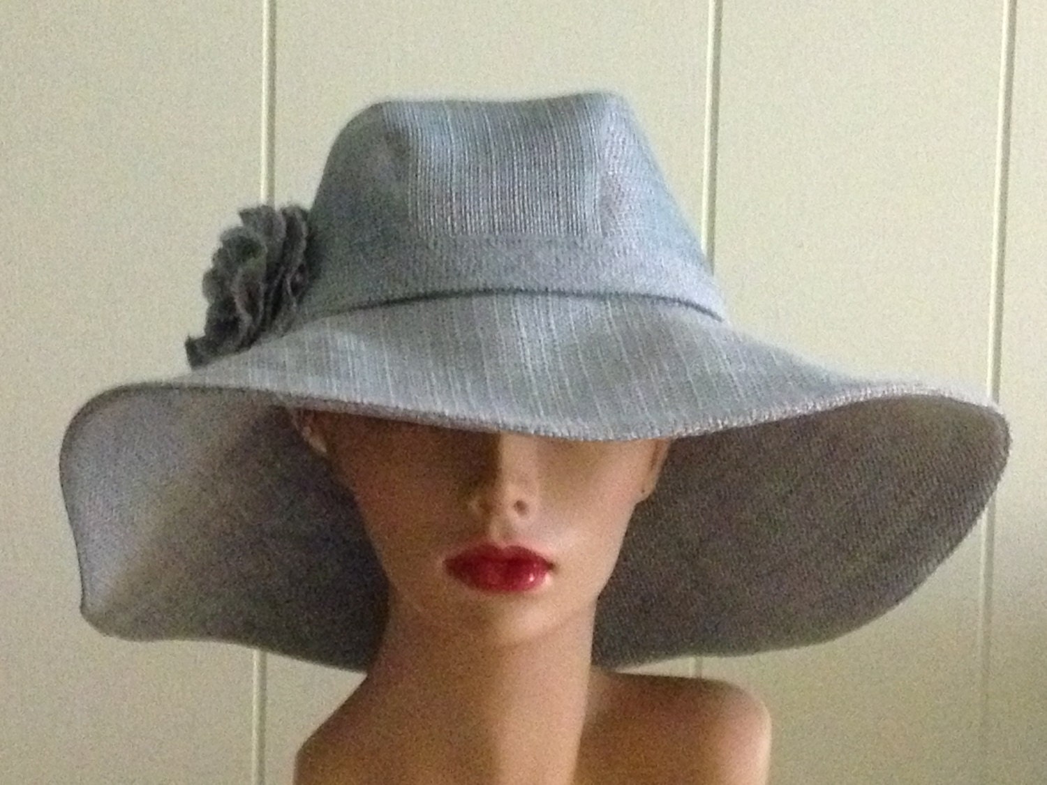 Gorgeous linen straw like Sunhat in Aqua