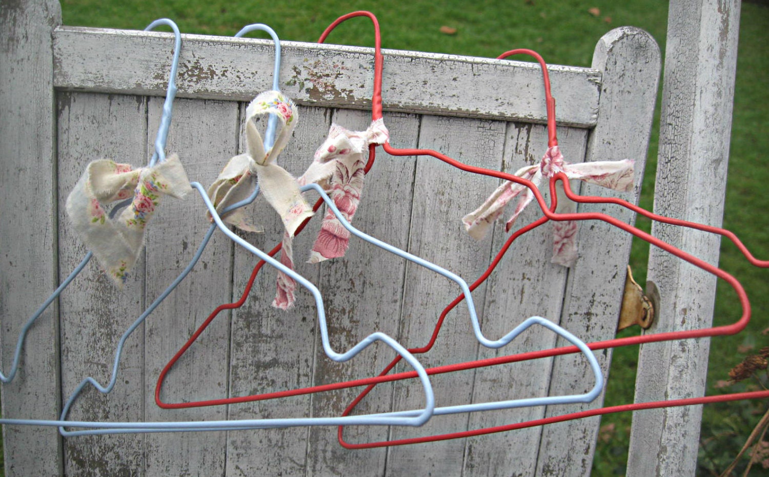 Vintage child's clothes hangers, 2 red, 2 blue, retro, set of 4