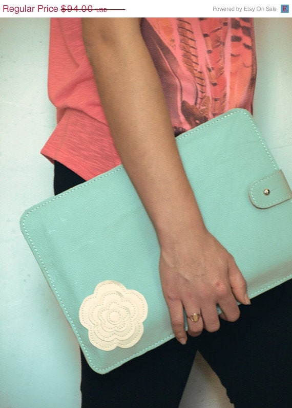 Leather Laptop Bag, MacBook Air 11 inch Case, Laptop Bag, MacBook Air 11, Laptop Sleeve,  MacBook / Vanilla  Ice Cream Mint Flower / Spring