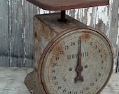 Vintage chippy  WAY RITE Hanson Scale Co . Chicago metal Farmhouse scale