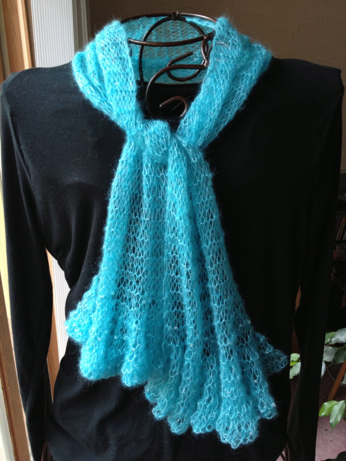 Delicate Beaded Ruffled Scarf Pattern