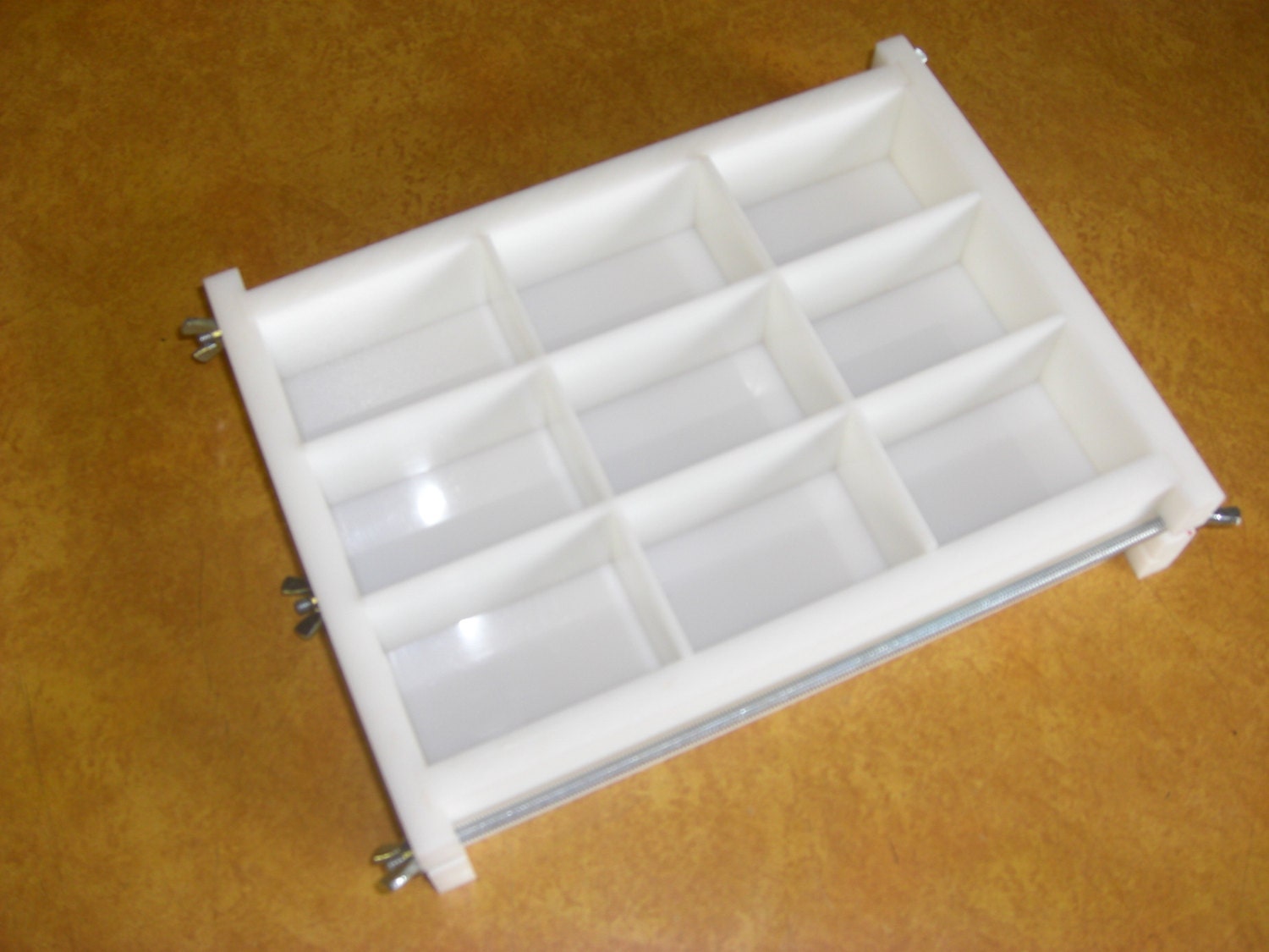 Soap mold lye & glycerine based no liner soap 9 bar tray mold 2 lb toll free 1-877-890-0267 E.