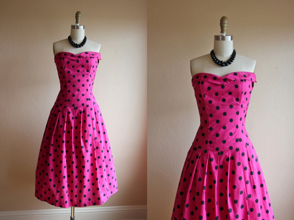 1950s Dress - Vintage 50s Dress - Hot Pink Polka Dots Strapless Bombshell XS S - Fit to be Tied