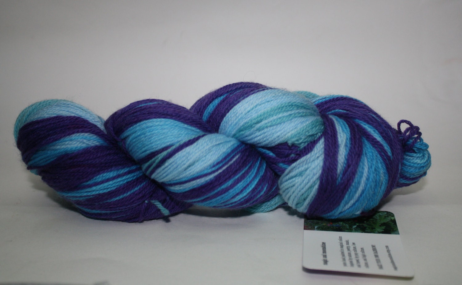color changing 3 ply merino 500 yds--handkerchief trick-- woad