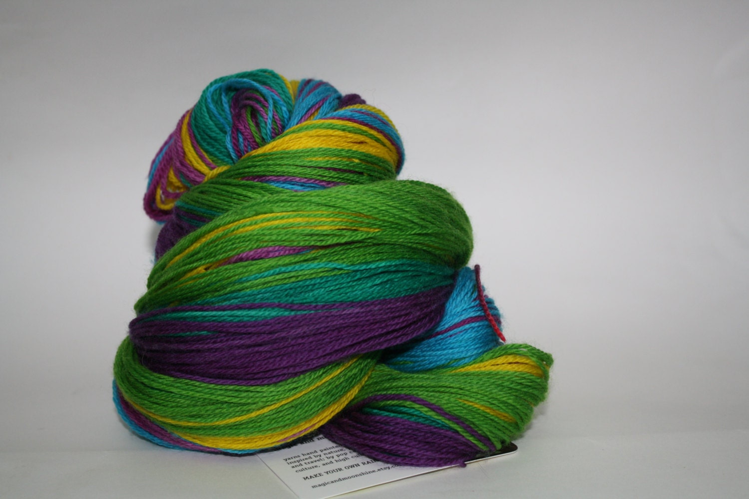 color changing 3 ply merino 500 yds--handkerchief trick-- akantha