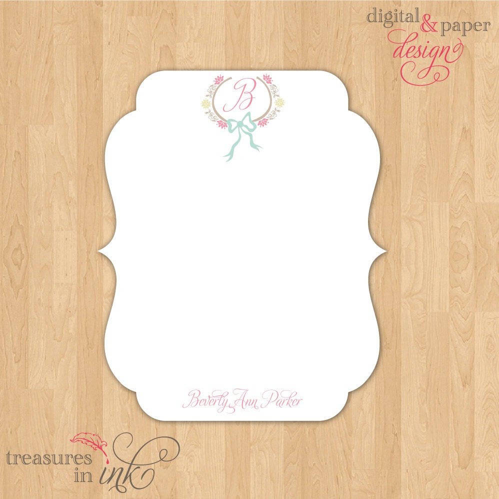 Monogram Wreath Customized Stationary Set - Unique flourish shaped note cards personalized with your name - 10 Cards and Envelopes