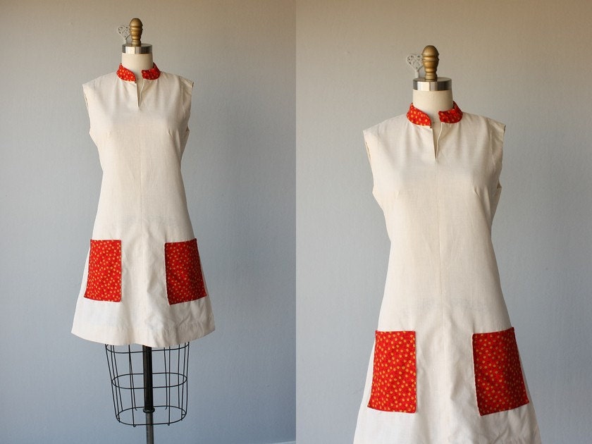 1960s shift dress / 60s day dress / floral folk print dress / cotton shift / sleeveless cotton dress - size small