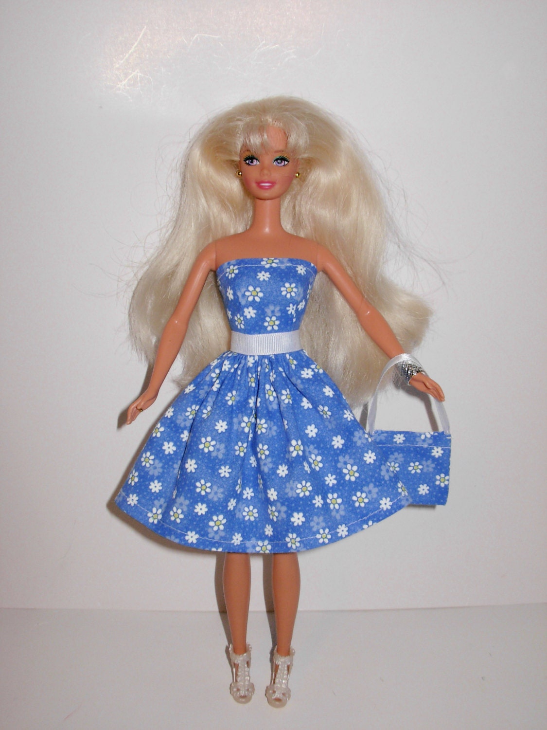 Beautiful blue flooral dress and bag 4 barbie doll