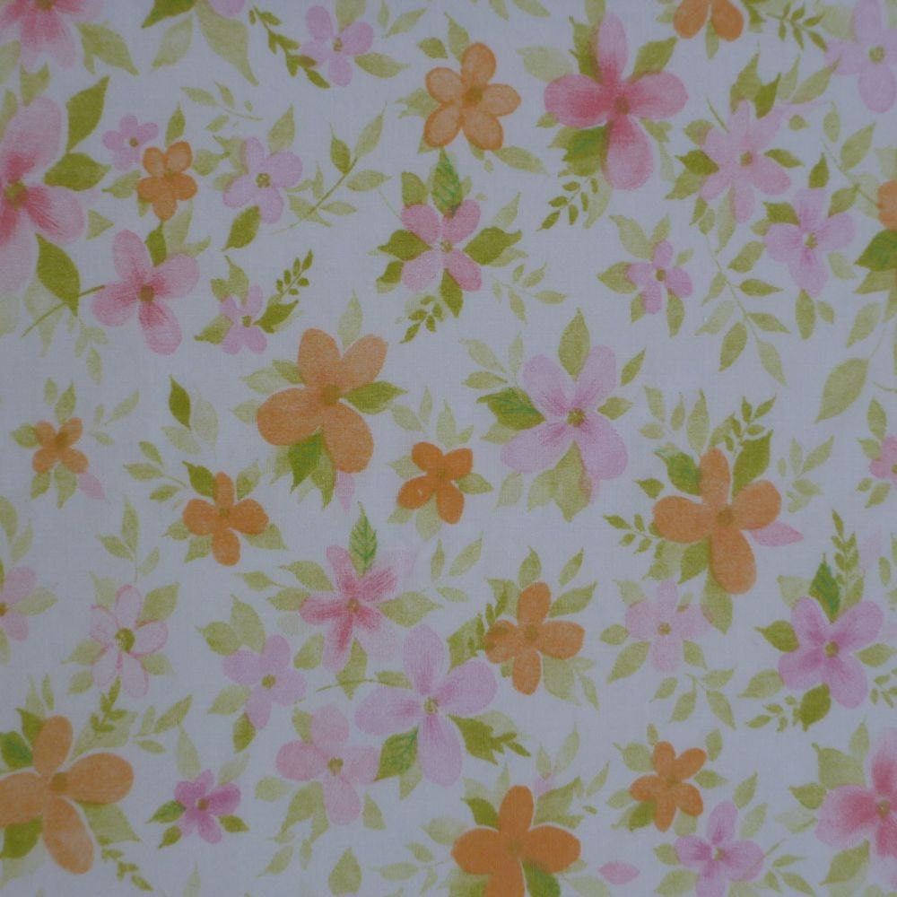 vintage fabric fat quarter (dainty pink and orange flowers)