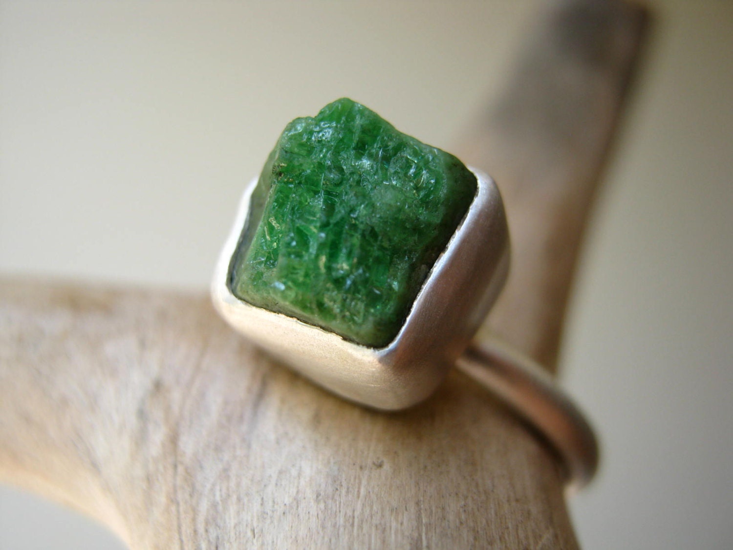 Rough -Raw- Emerald Ring - Engagement Wedding - Sterling Silver - Custom size