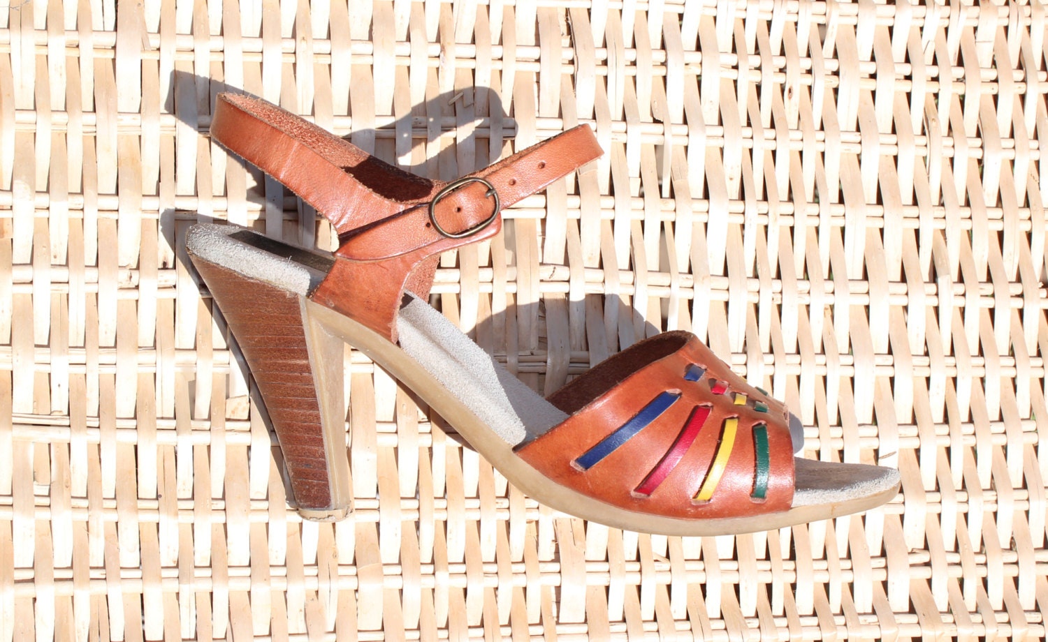 Vintage 70s Hippie Boho Sandals Heels Made in Italy Golden Brown Leather Peep Toe Shoes Spring & Summer Womens Size 8