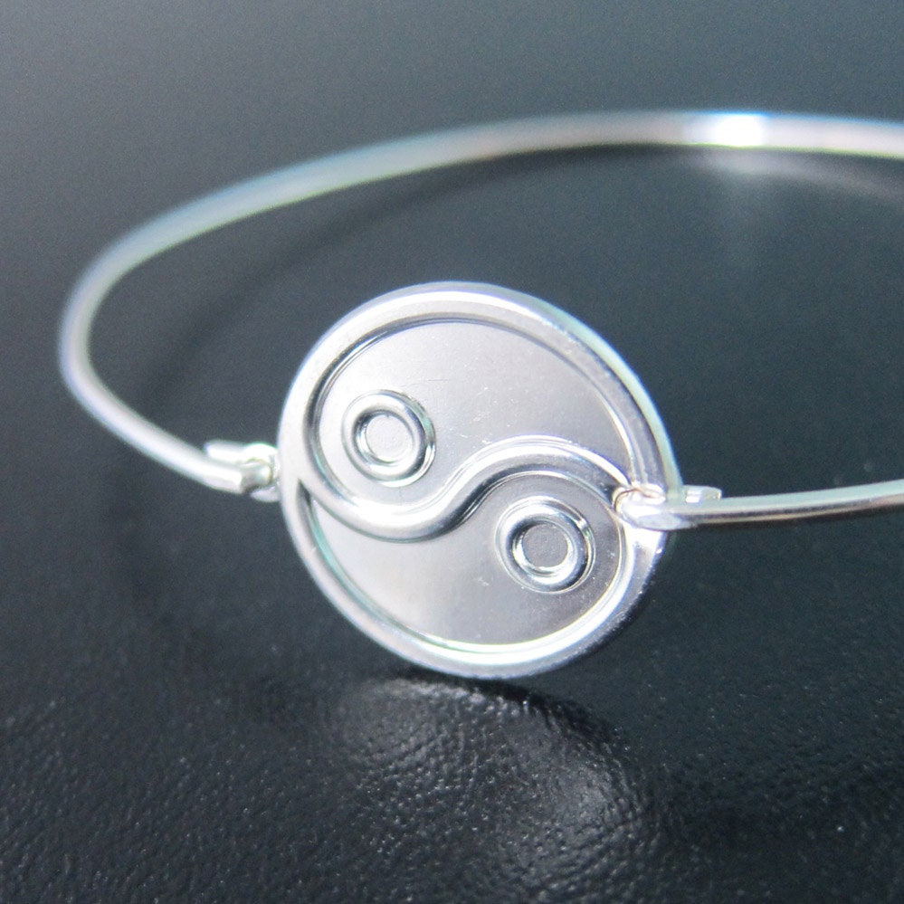 Yin Yang Bracelet, Yin Yang Jewelry, Tao, Zen Bracelet, Zen Jewelry, Ying, Chinese Bracelet, Chinese Jewelry, Asian Bracelet, Asian Jewelry