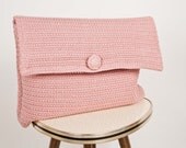handknitted 40's inspired pink purse