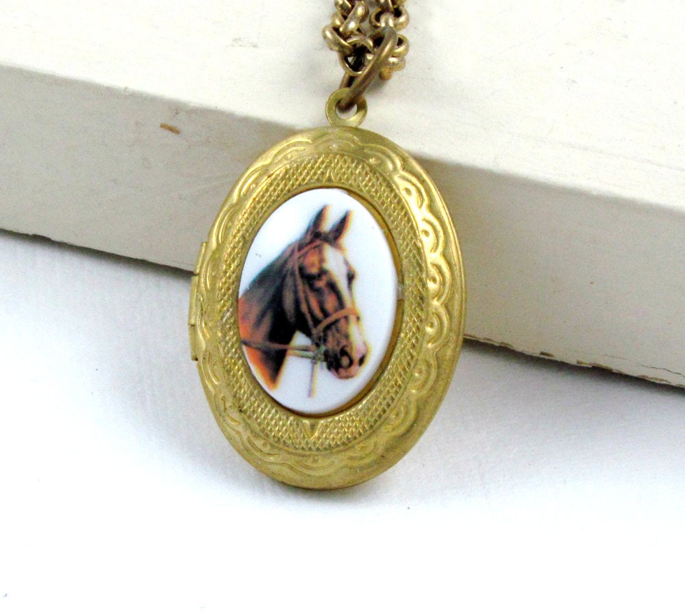 Horse Locket Necklace Horse Necklace Victorian Locket Gold Locket Vintage Horse Cameo Equestrian Southwest Cowboy - Clementine
