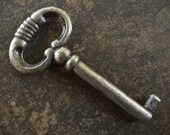 Skeleton Keys REPRODUCTION Fancy Cabinet Keys with Ornate Bows