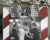 Red and White Stripe Distressed Frame with Black and White Houndstooth Bow