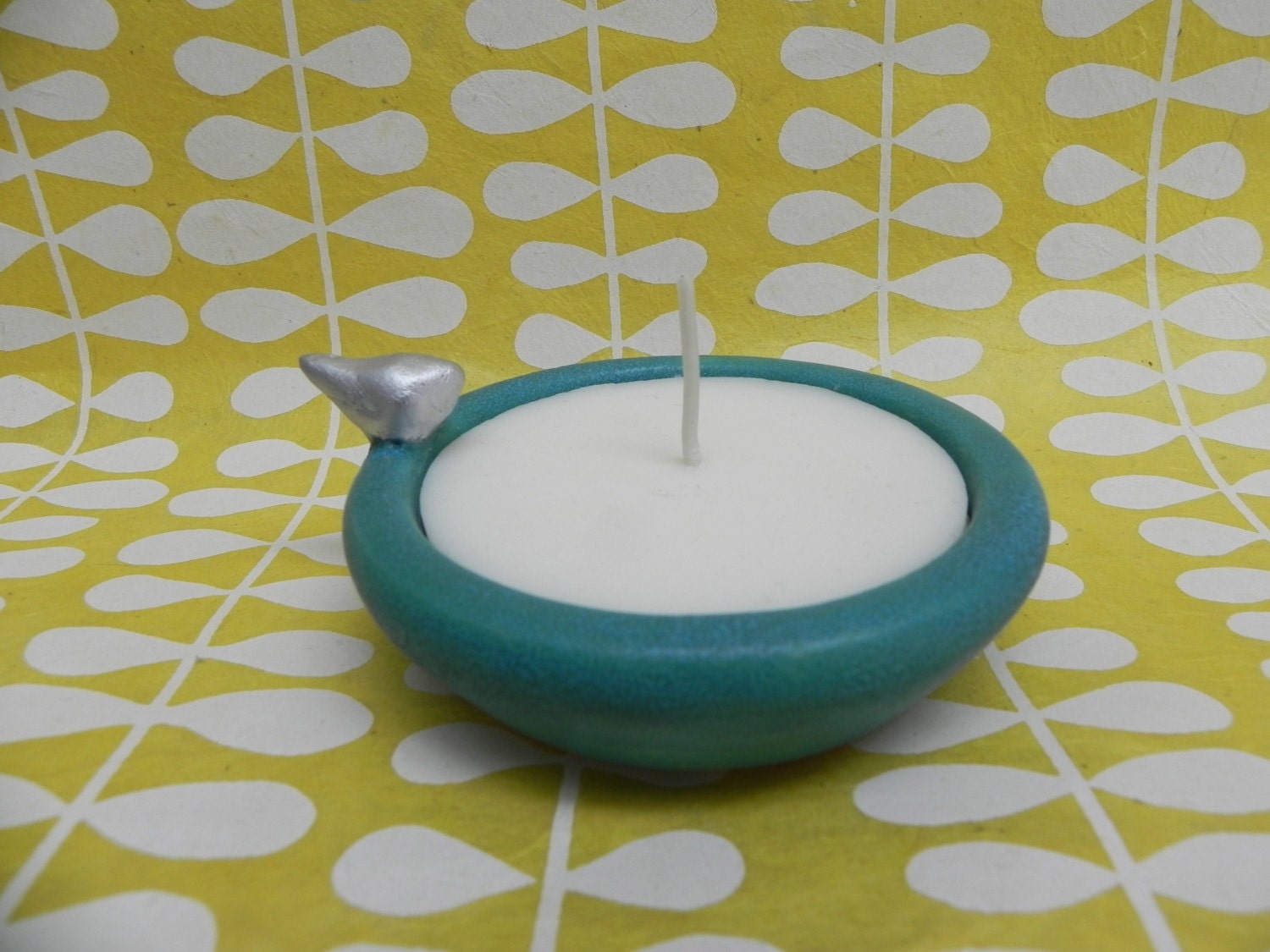 tweet candleholder