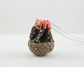 Acorn Pouch