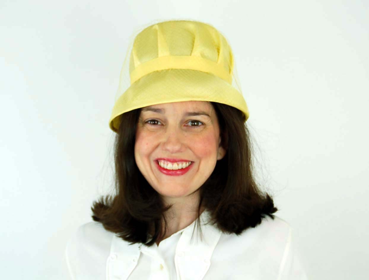 1960s cloche hat, yellow hat, hat with netting, tall hat, Size 21.5