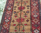 Pretty Patterned Soft Wool Red/Fawn/Blue Traditional Rug/kilim. Hand woven carpet.