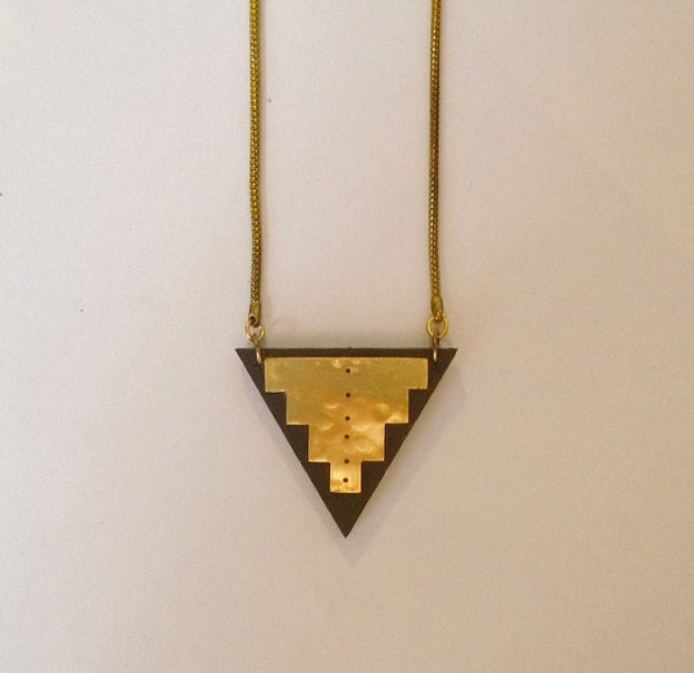 V Step Triangle Necklace