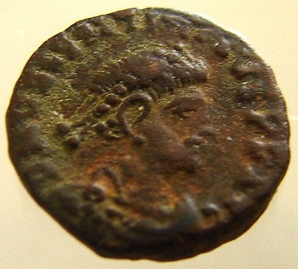 ANCIENT Roman Emperor VALENTINIAN II 383 to 388 Ad Constantinople Ae4 bronze Coin