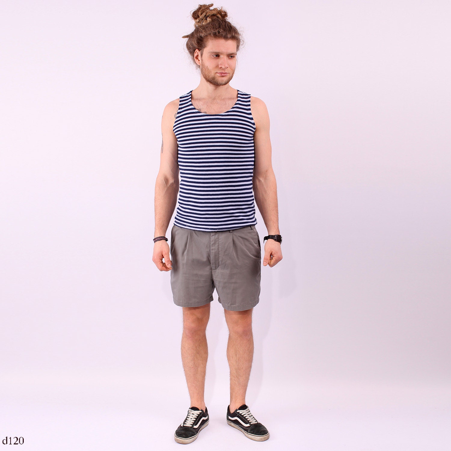 Mens Chinos Shorts / 1990s Gray Cotton Shorts / Medium