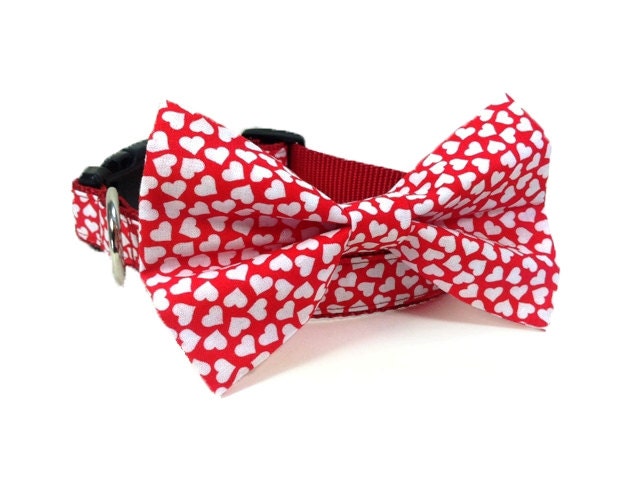 Dog Bowtie Collar - Happy Hearts