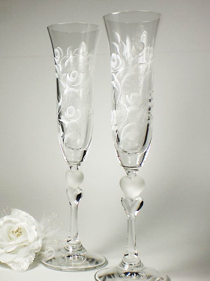 Hand Painted Sweetheart Champagne Toasting Flutes, Classic Tulip Shape - White on White Roses, Set of 2 Crystal Etched Effect Wedding
