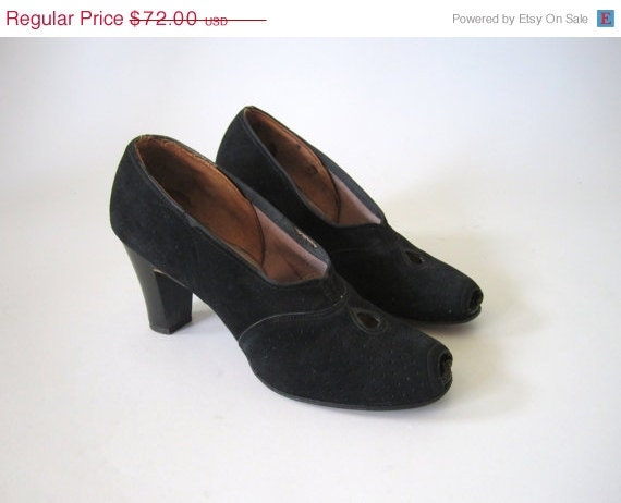SALE Vintage 1930s Heels // 30s Black Peeptoe NOIR Shoes // Hidden Gem